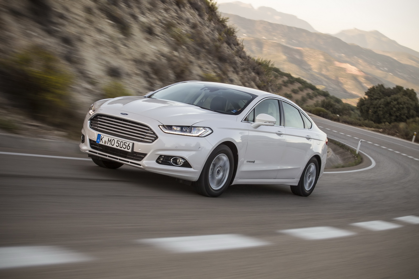 The Wait for the All-New Ford Mondeo is Over [New Photos] | Carscoops
