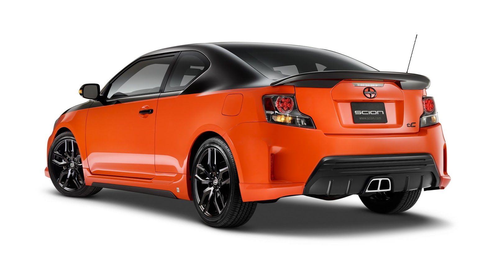 Scion Gives Tc Coupe A Two Tone Paint Job For Rs 9 0 Edition