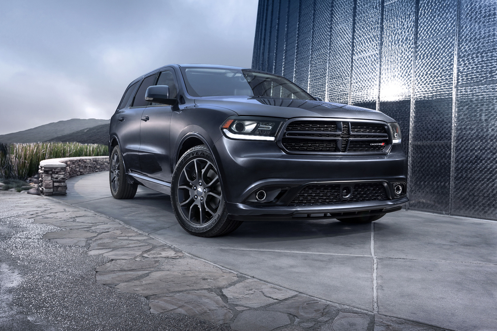 2015 Dodge Durango R T Gets Optional Red Leather Seats 