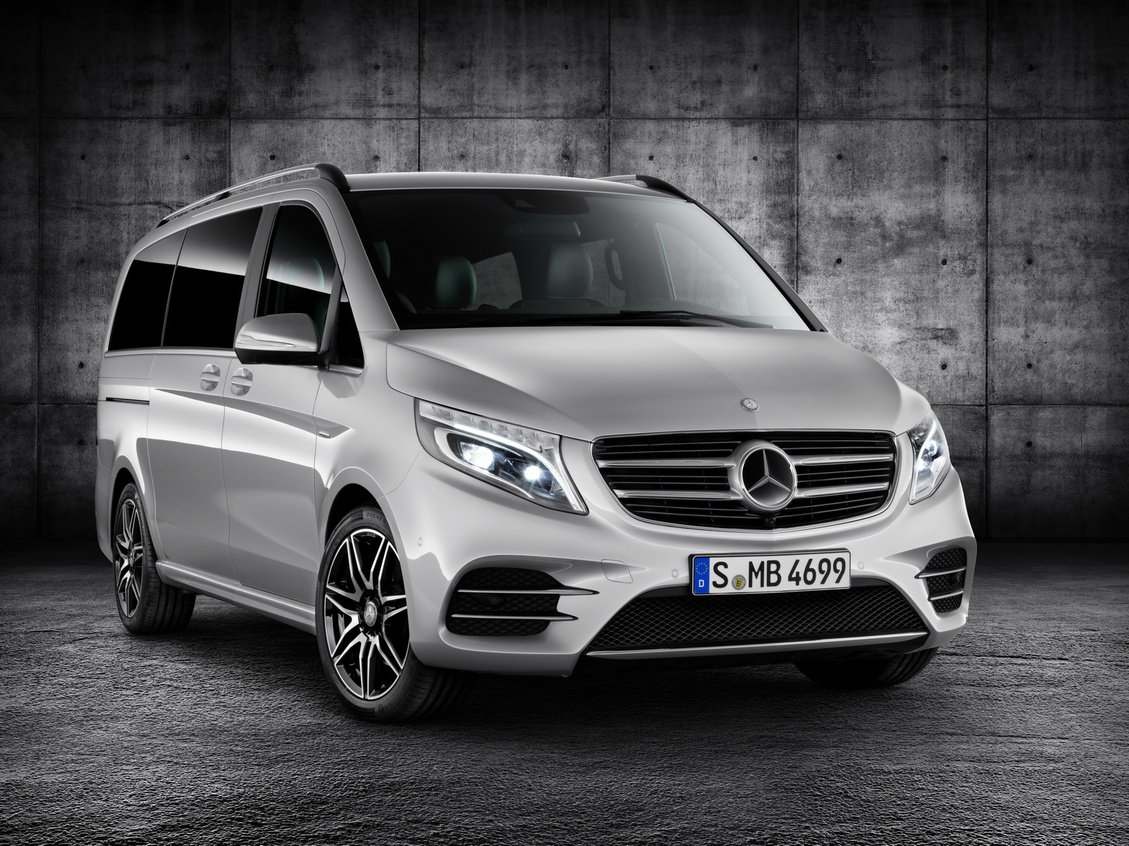 Mercedes Benz V Class Becomes Brands First Mpv To Get The Amg Line