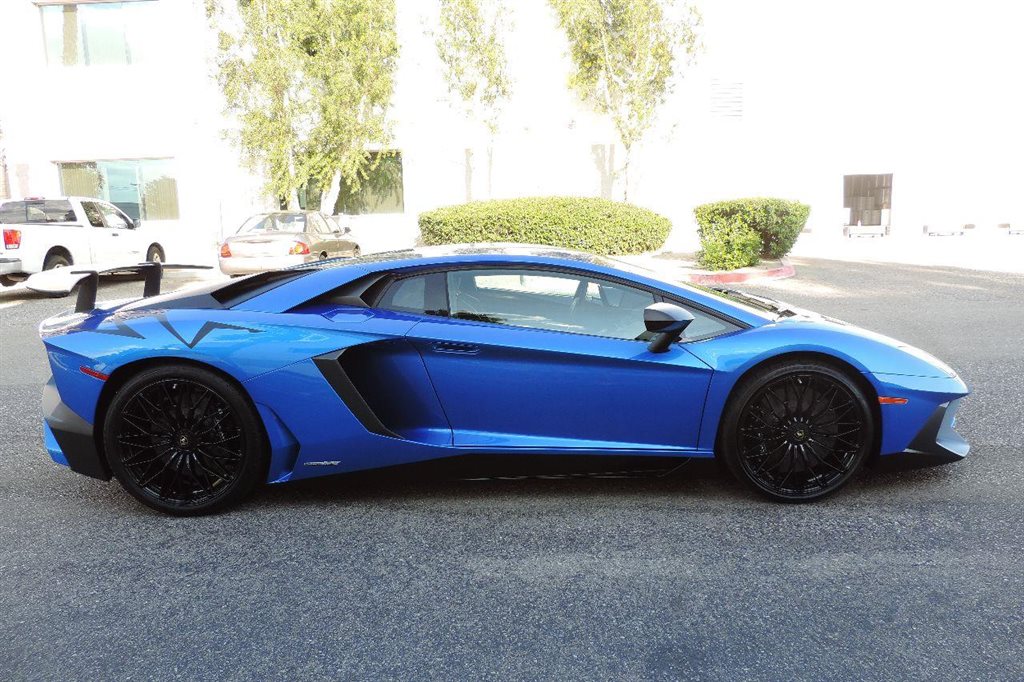 Bright Blue Lamborghini Aventador SV Hits The Market In ...