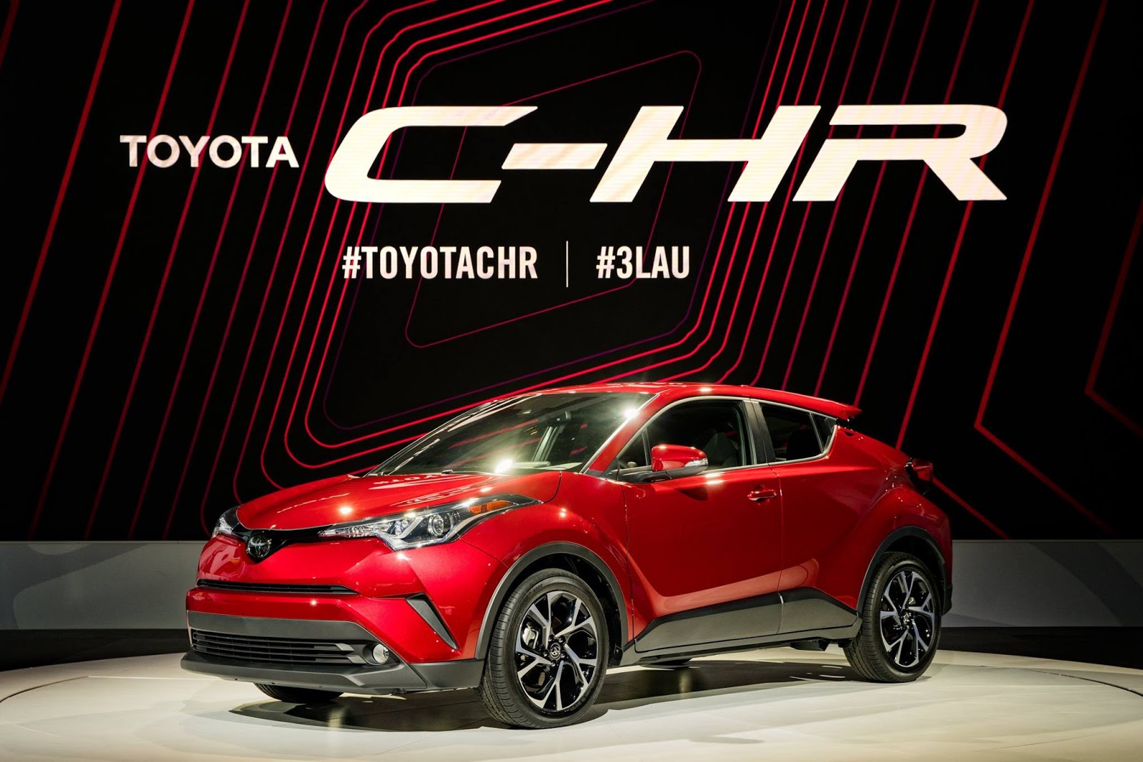 Toyota Launches US-Spec 2018 C-HR Compact Crossover | Carscoops
