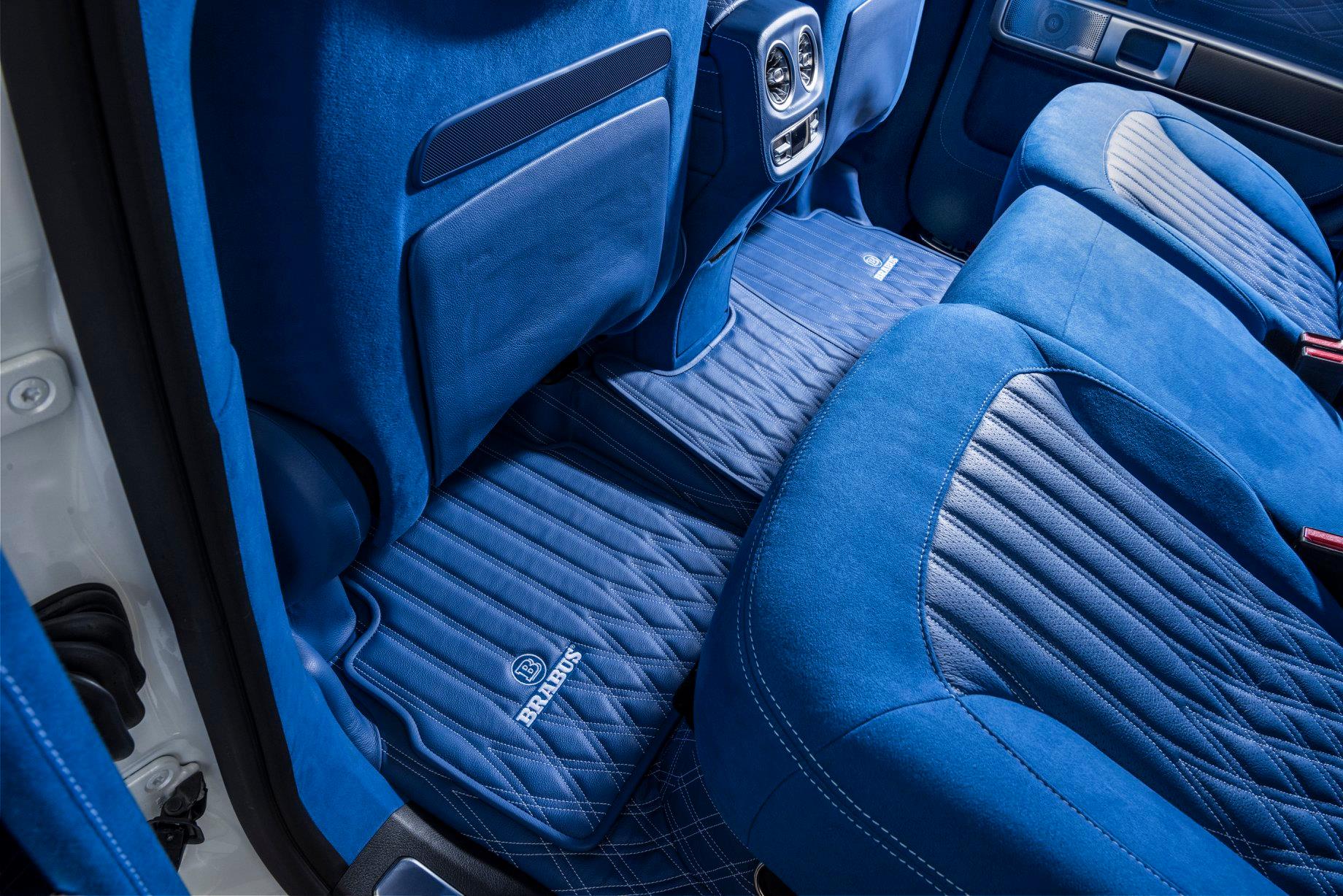 Atramentová farba brutálneho Mercedesu AMG G63 dvíha zo stoličky!
