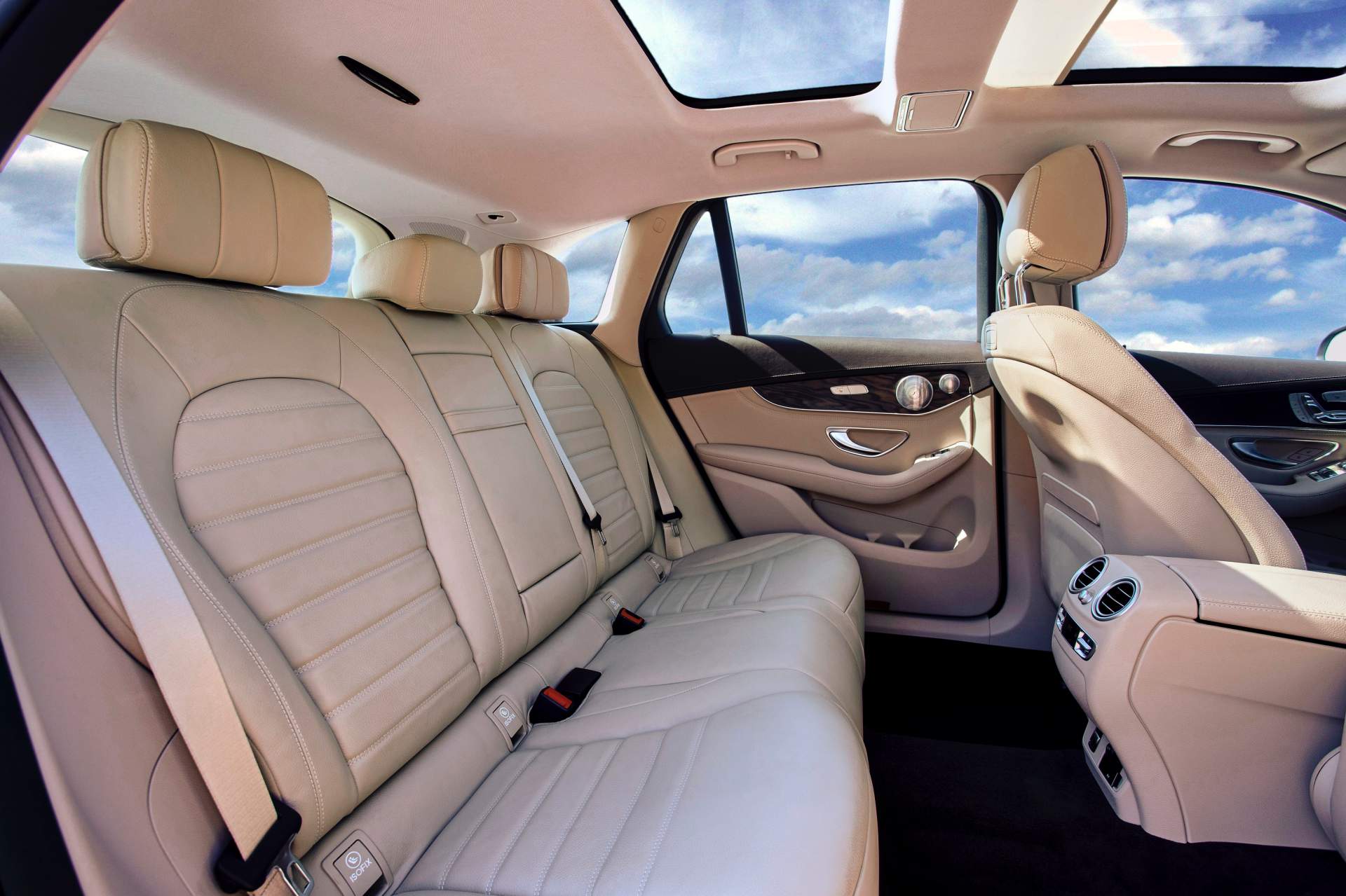 Mercedes Glc Interior Backseat Car Wallpaper