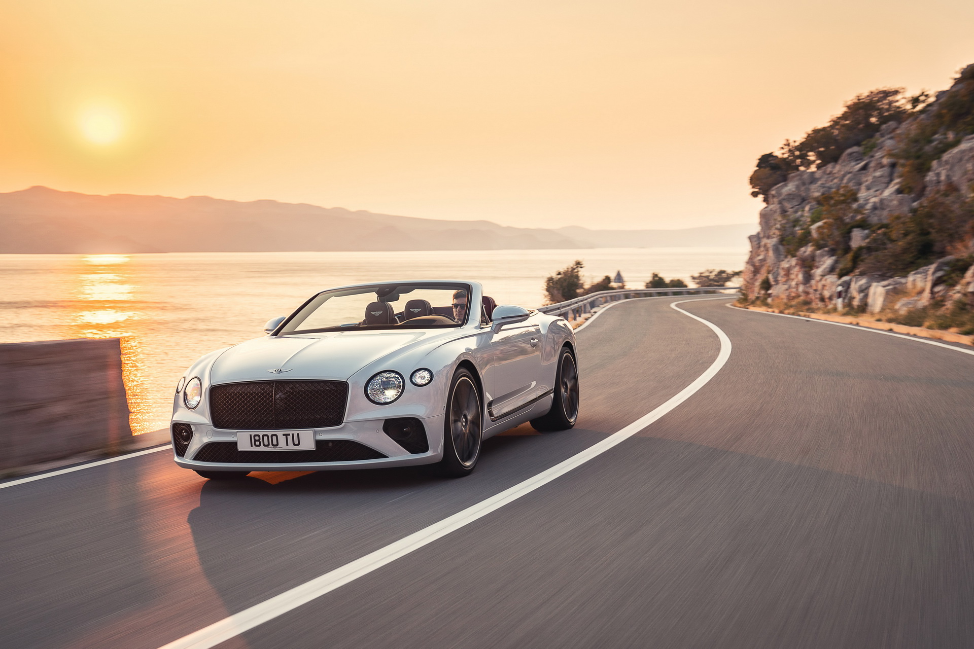 2017 - [Bentley] Continental GT - Page 6 410a29b1-bentley_continental_gt_convertible_01