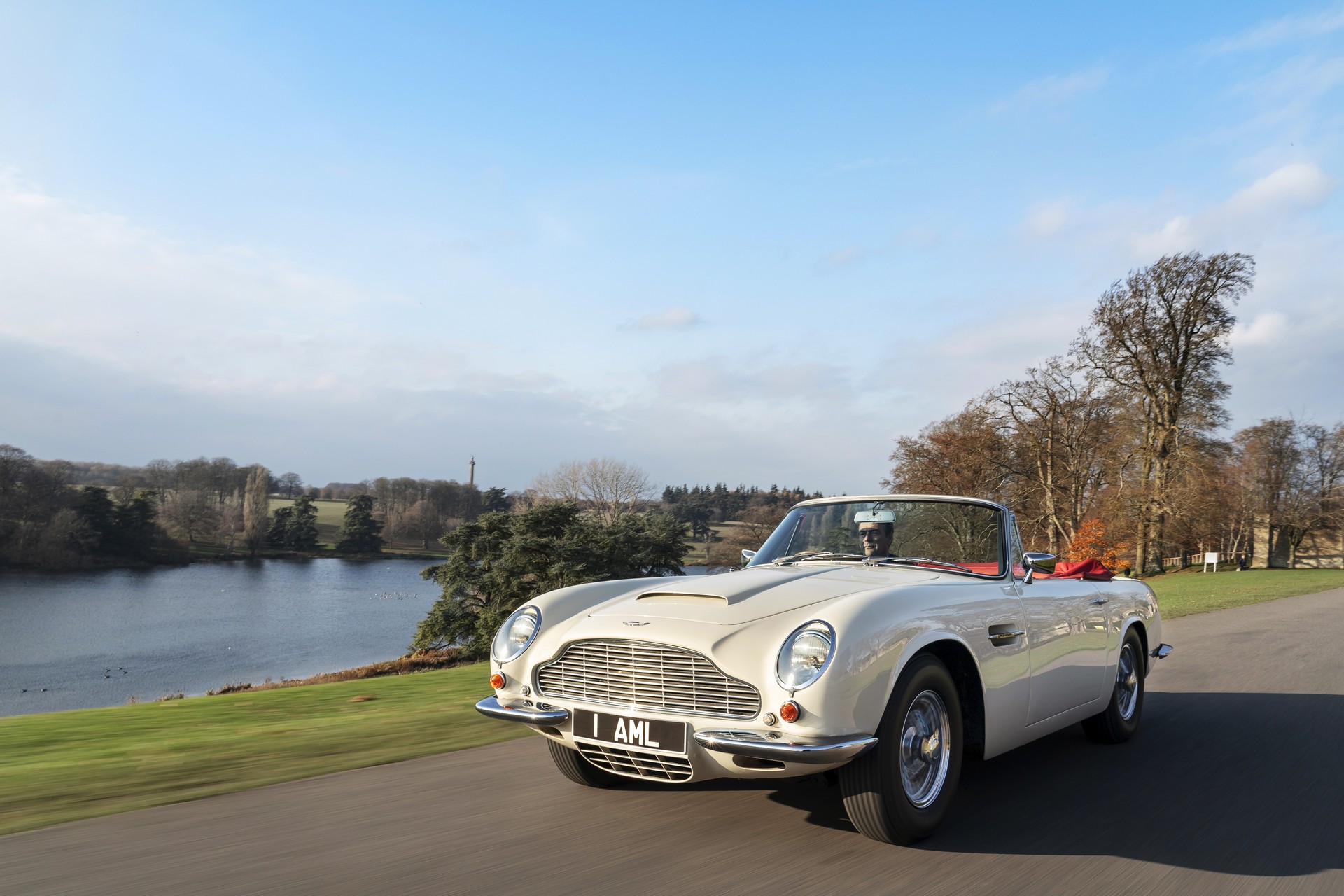 [Actualité] Aston Martin : From Britain with love - Page 5 8fa4d1ef-aston-martin-heritage-ev-concept-13