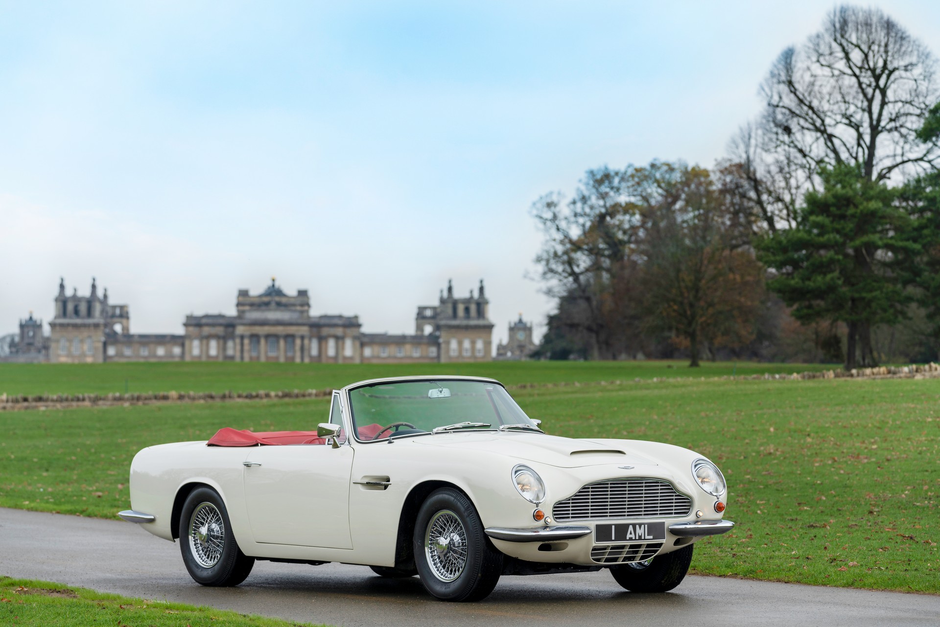 [Actualité] Aston Martin : From Britain with love - Page 5 B23135c6-aston-martin-heritage-ev-concept-15