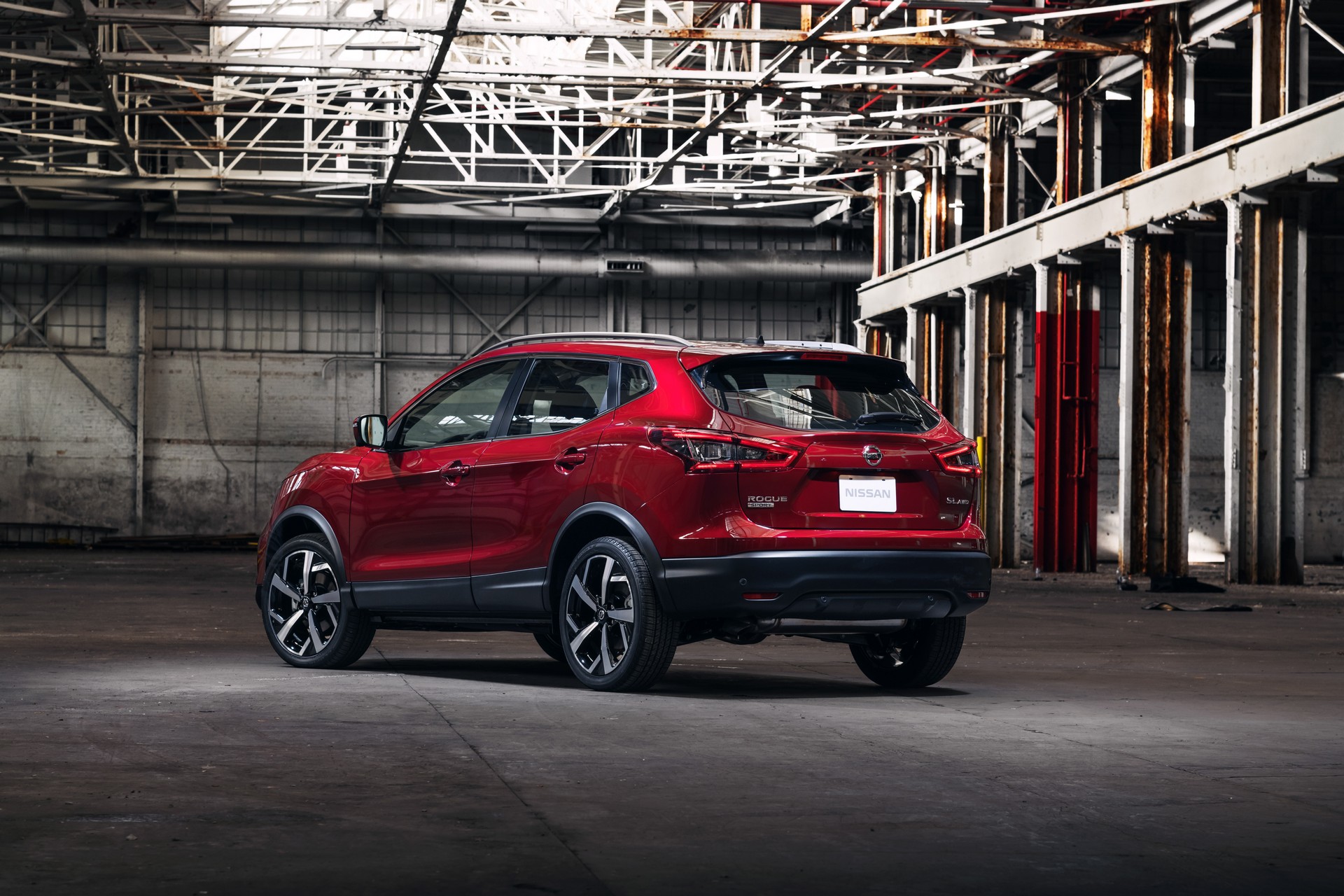 Nissan Rogue Sport brings more sleekness, safety to Chicago