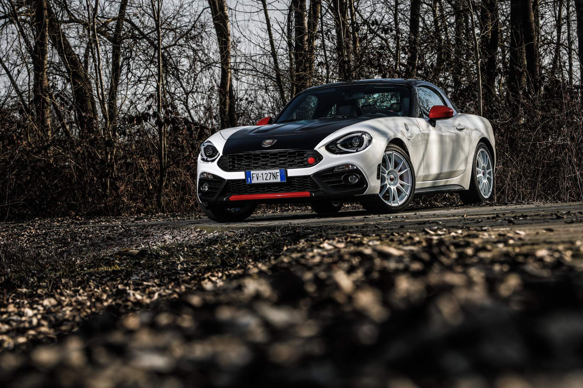 2016 - [Abarth] 124 Spider - Page 3 54eb1626-abarth-124-rally-tribute-edition-14