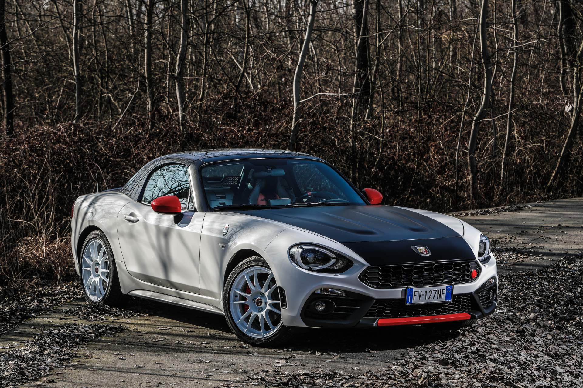 2016 - [Abarth] 124 Spider - Page 3 60176079-abarth-124-rally-tribute-edition-13