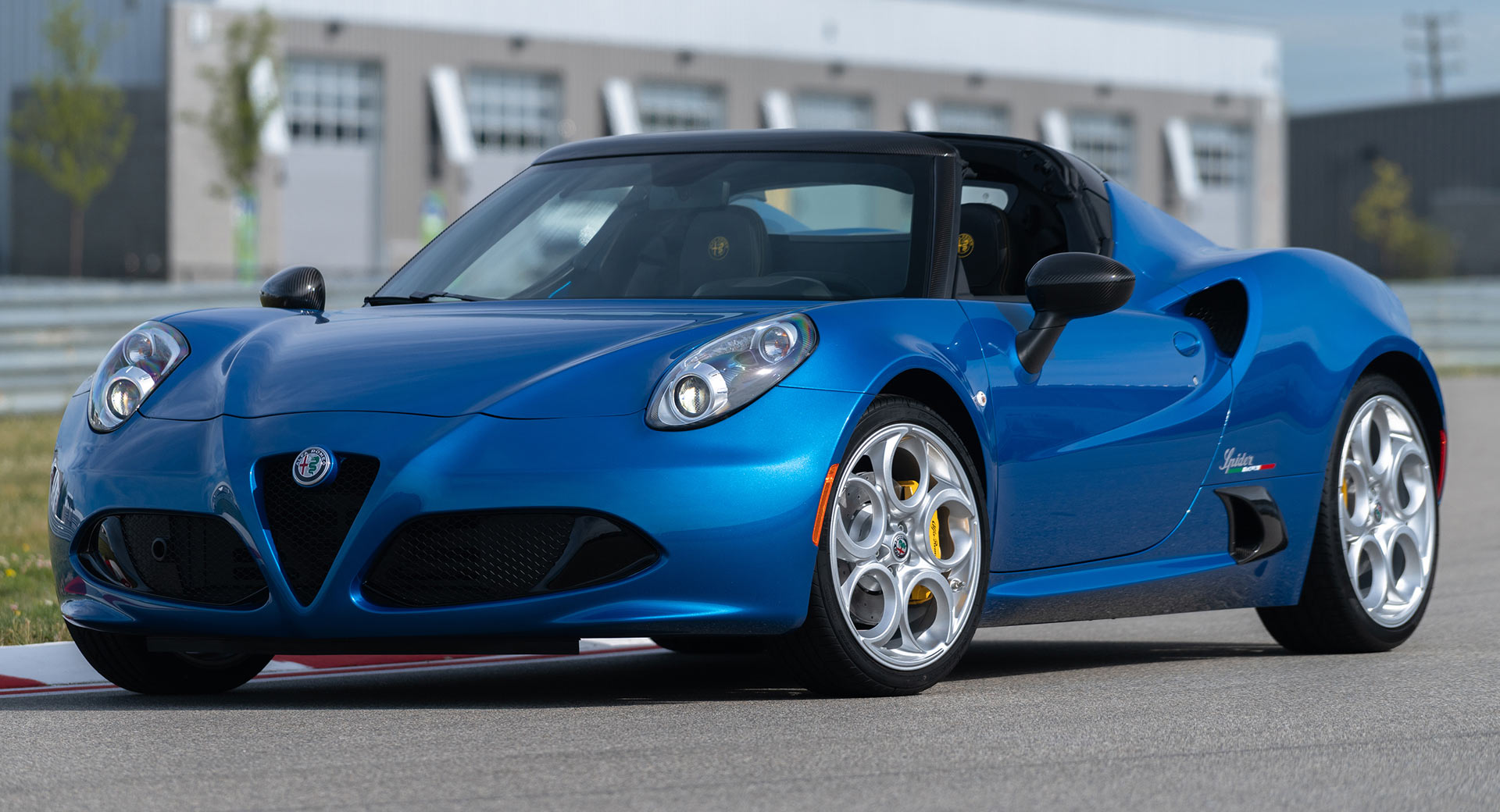 Alfa Romeo 4C Spider Returns For 2020 With New Italia Special Edition ...