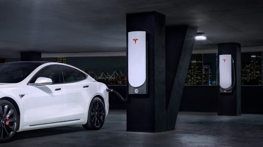 Tesla-Supercharger-03