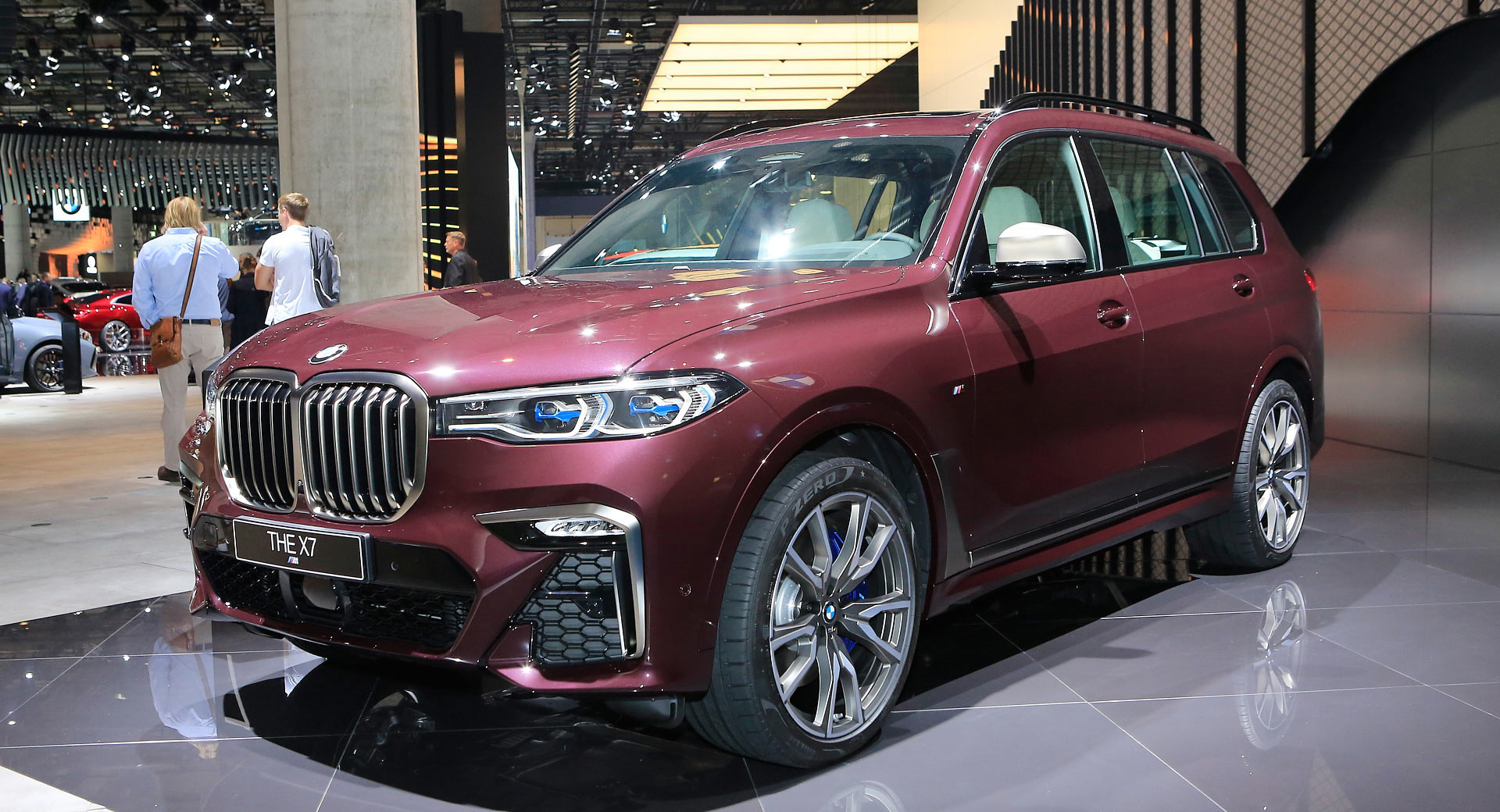 BMW X7 M50i Is Germany's Idea Of What Americans Want Their X-Large SUV