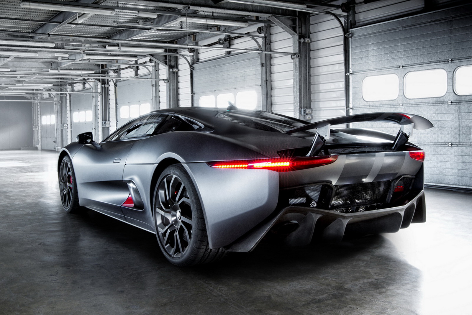X75 Supercar Could Return As F-Type Successor, Mid-Engined Layout Possible